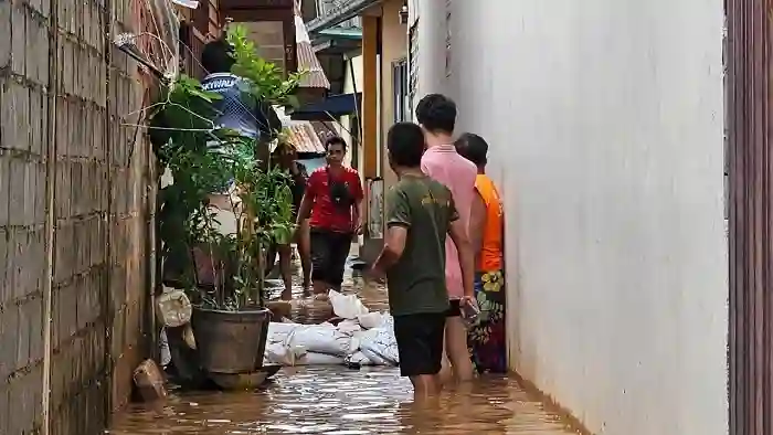 Thái Lan ứng phó trước ngập lập lụt do sông Mekong vỡ bờ